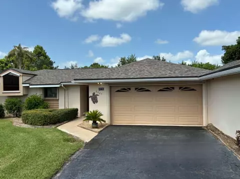 6287 N Mirror Lake Dr, Sebastian, FL 32958