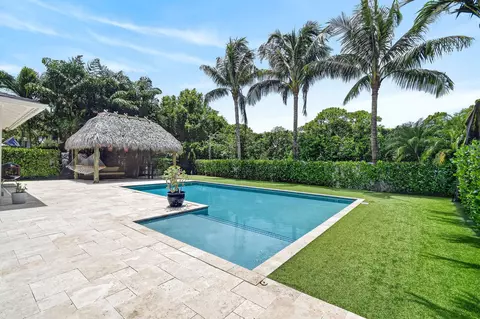 Exterior - 350 Caravelle Dr, Jupiter, FL 33458 photo 13 of 29