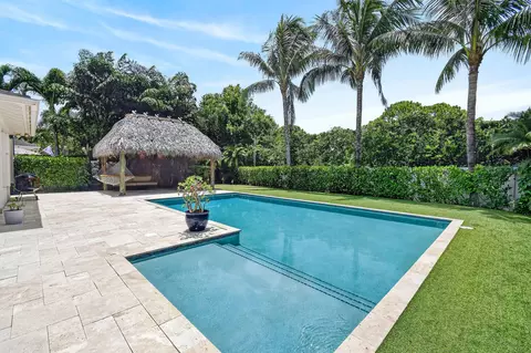 Exterior - 350 Caravelle Dr, Jupiter, FL 33458 photo 15 of 29