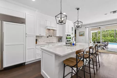 Kitchen - 350 Caravelle Dr, Jupiter, FL 33458 photo 1 of 8