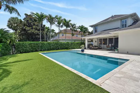 Exterior - 350 Caravelle Dr, Jupiter, FL 33458 photo 20 of 29