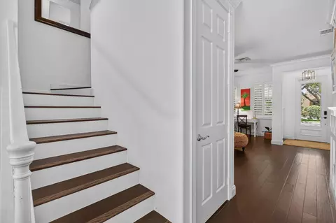 Entry Way - 350 Caravelle Dr, Jupiter, FL 33458 photo 7 of 12