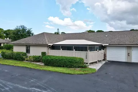 725 Timber Ridge Trl SW UNIT B, Vero Beach, FL 32962