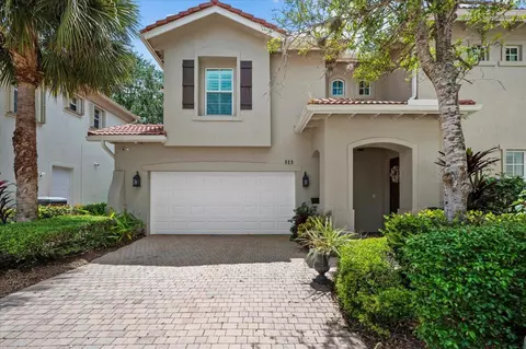 513 Tomahawk Ct, Palm Beach Gardens, FL 33410