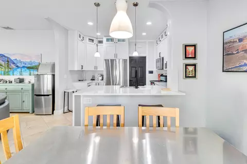 Kitchen - 5428 Pointe Villa Dr #E, Lighthouse Point, FL 33064 photo 2 of 3