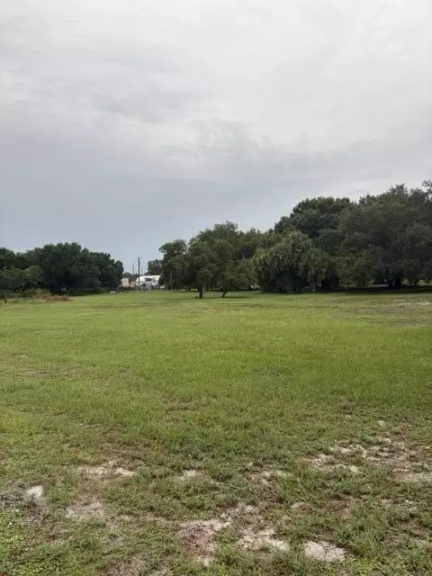 180 S Arboleda St, Clewiston, FL 33440 photo 3