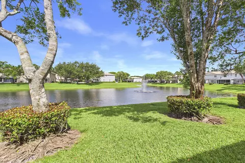 View/Area - 262 Timberwalk Trl, Jupiter, FL 33458 photo 2 of 4