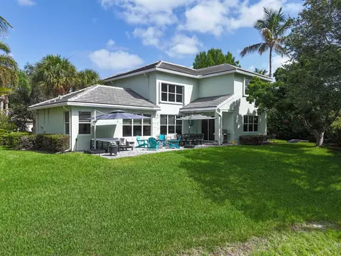 Exterior - 265 Swallowtail Ln, Jupiter, FL 33458 photo 6 of 9