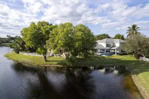 View/Area - 265 Swallowtail Ln, Jupiter, FL 33458 photo 3 of 8