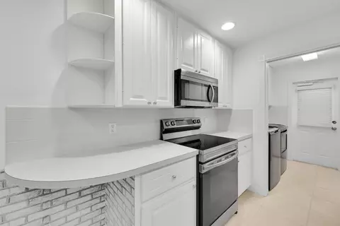 Other - 2889 E Community Dr, Jupiter, FL 33458 photo 1 of 4