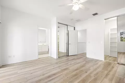 Bedroom - 2889 E Community Dr, Jupiter, FL 33458 photo 3 of 7