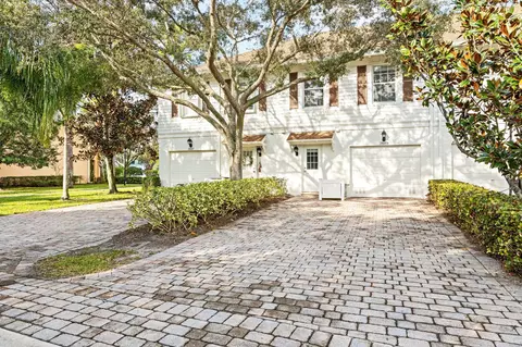 Exterior - 2889 E Community Dr, Jupiter, FL 33458 photo 6 of 6