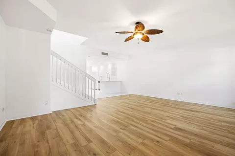 Living - 2889 E Community Dr, Jupiter, FL 33458 photo 4 of 5