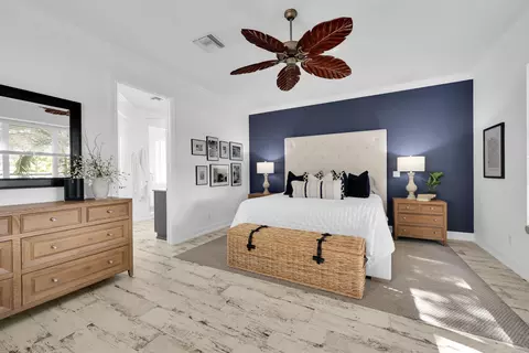 Bedroom - 236 Fairway E, Tequesta, FL 33469 photo 1 of 6