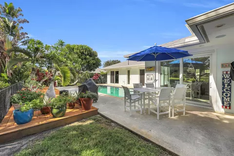 Exterior - 236 Fairway E, Tequesta, FL 33469 photo 6 of 11