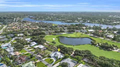 View/Area - 236 Fairway E, Tequesta, FL 33469 photo 3 of 11