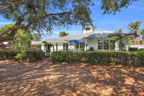 Exterior - 236 Fairway E, Tequesta, FL 33469 photo 11 of 11