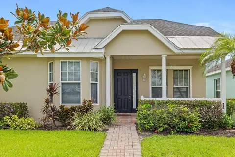 10518 SW Westlawn Blvd, Port Saint Lucie, FL 34987
