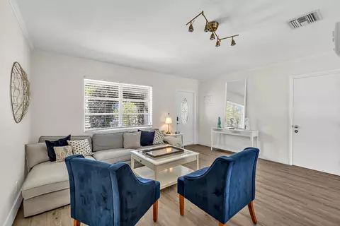 Living - 3830 NE 22nd Ter, Lighthouse Point, FL 33064 photo 1 of 4