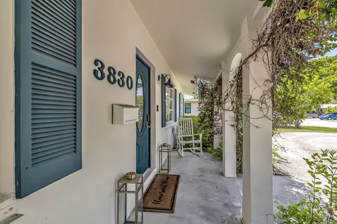 Exterior - 3830 NE 22nd Ter, Lighthouse Point, FL 33064 photo 5 of 7