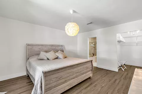 Bedroom - 3830 NE 22nd Ter, Lighthouse Point, FL 33064 photo 1 of 5