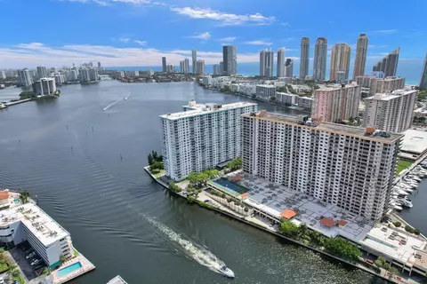 301 174th St #1401, Sunny Isles Beach, FL 33160