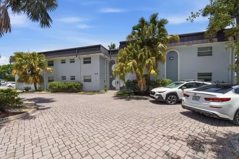 1470 N Dixie Hwy #43, Fort Lauderdale, FL 33304