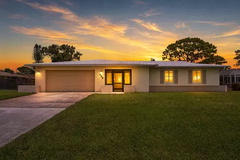 409 SE Gasparilla Ave, Port Saint Lucie, FL 34983