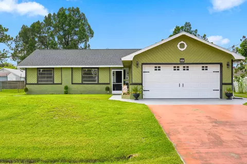 450 SE Thornhill Dr, Port Saint Lucie, FL 34983