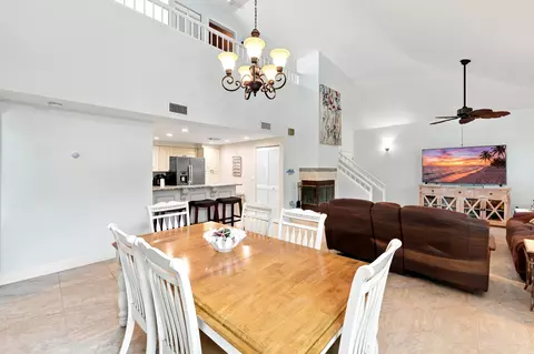 Dining - 1809 Mainsail Cir, Jupiter, FL 33477 photo 2 of 3