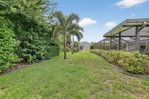 Exterior - 5321 SE Sterling Cir, Stuart, FL 34997 photo 9 of 11