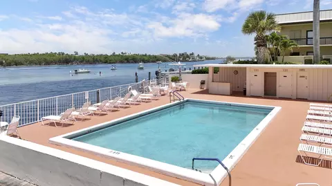 Exterior - 225 S Beach Rd #605, Jupiter, FL 33469 photo 2 of 3