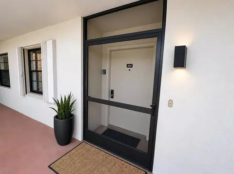 23344 Carolwood Ln #302, Boca Raton, FL 33428