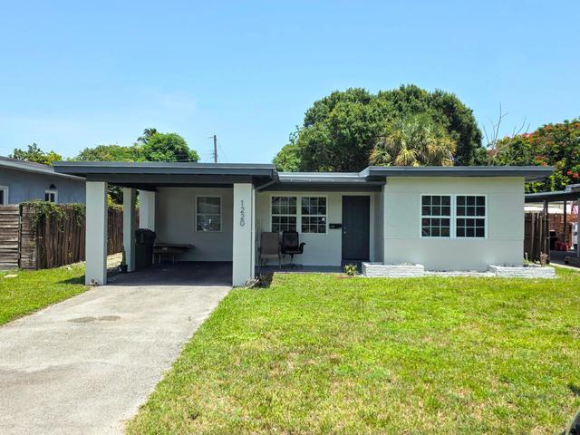 1220 NE 1st Ave, Fort Lauderdale, FL 33304
