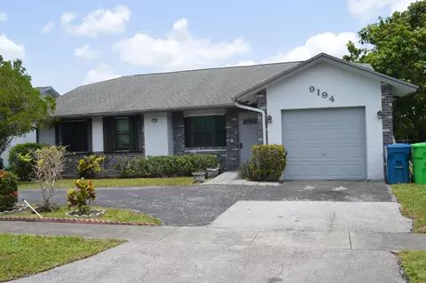 9194 NW 49th Ct, Sunrise, FL 33351