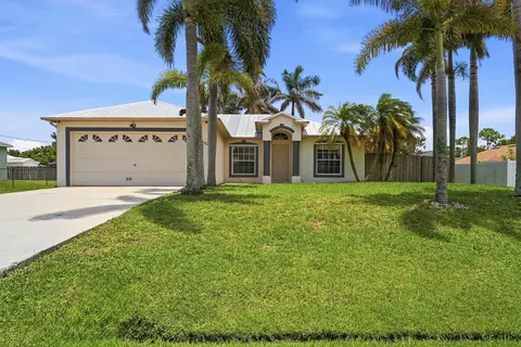 292 SW Pagoda Ter, Port Saint Lucie, FL 34984
