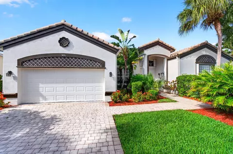 9476 Caserta St, Lake Worth, FL 33467