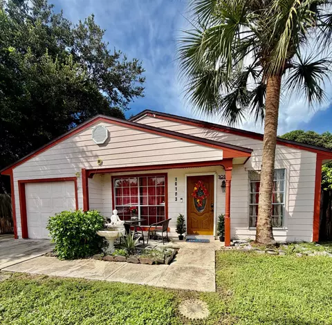 10103 Pinafore Ln, Royal Palm Beach, FL 33411