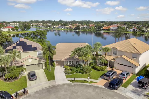 7312 Heathley Dr, Lake Worth, FL 33467