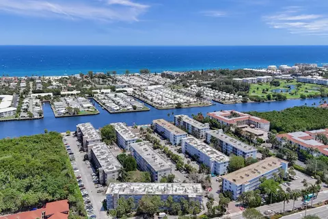 2000 S Federal Hwy #307, Boynton Beach, FL 33435