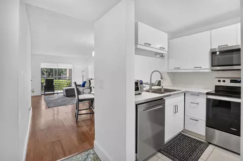 2793 NW 104th Ave #203, Sunrise, FL 33322