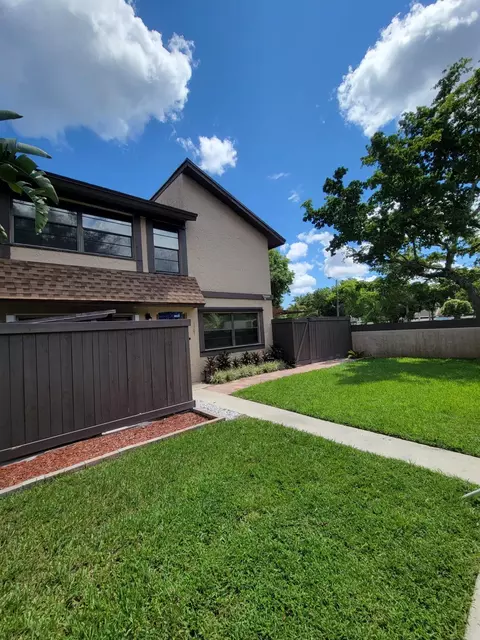 1701 Bayberry Dr #1701, Hollywood, FL 33024