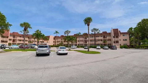 14790 Bonaire Blvd #210, Delray Beach, FL 33446