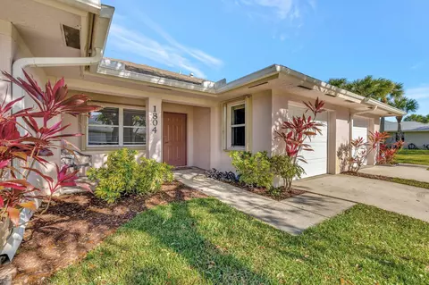 1804 E Sanderling Ln #B, Fort Pierce, FL 34982