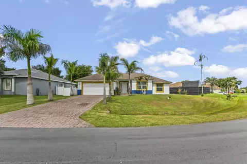 2194 SW Salmon Rd, Port Saint Lucie, FL 34953