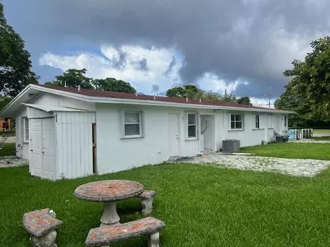106 NW 12th Ave #1-2, Dania Beach, FL 33004