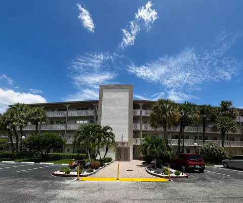 1901 Bermuda Cir #F2, Coconut Creek, FL 33066