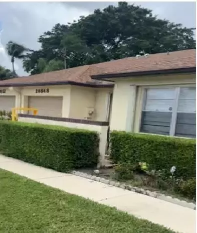 20848 Concord Green Dr W, Boca Raton, FL 33433