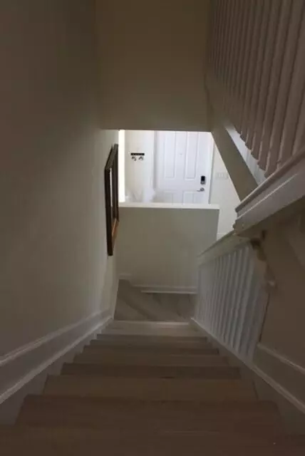 Entry Way - 9207 W 33rd Ln, Hialeah, FL 33018 photo 3 of 4