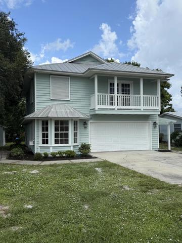 180 8th Ct, Vero Beach, FL 32962